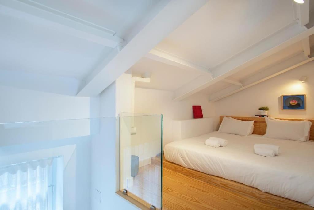 Liberdade Stylish Attic With Ac And View *