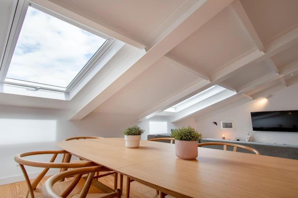 Liberdade Stylish Attic With Ac And View