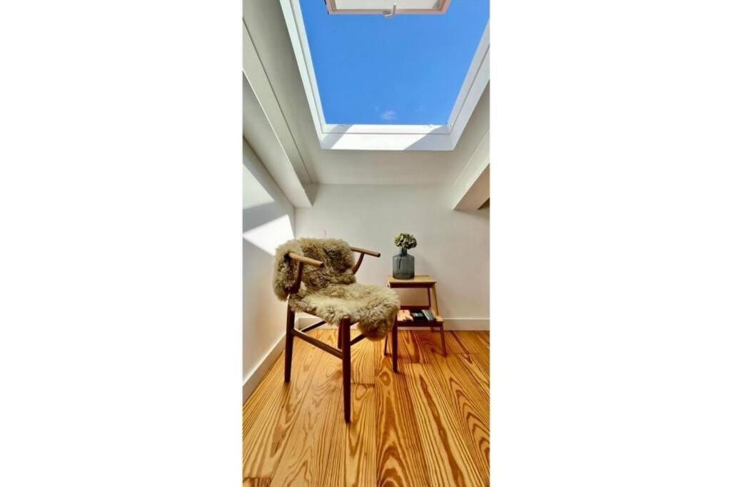 Liberdade Stylish Attic With Ac And View Apartment Lissabon